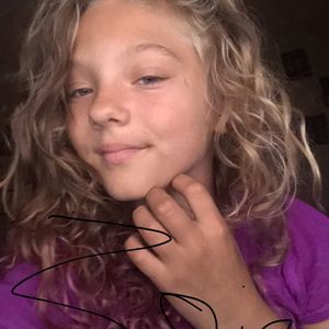 Meet your Posher, Zoie